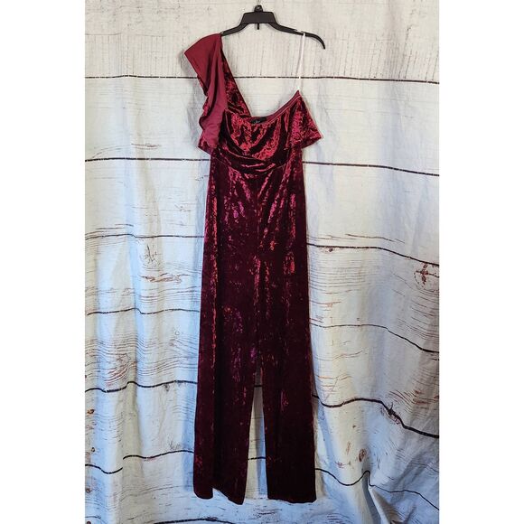 Lulus Certified Icon Burgundy Crushed Velvet One Shoulder Jumpsuit Size Medium N - Picture 3 of 7